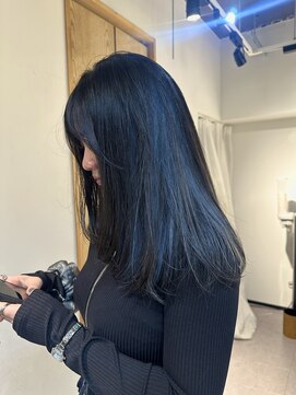 ロニカ 銀座(LOuNICA) 光に透けるひとさじブルー 銀座20代/30代