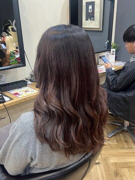 アルター(aL ter) ピンクベージュ［暗めカラー/マッシュ/デザインカラー］長野歌穂