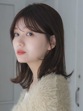 ガーデンヨコハマエスト(GARDEN YOKOHAMA est) 似合わせカット　ミディアムレイヤーカット　大人ガーリー　前髪