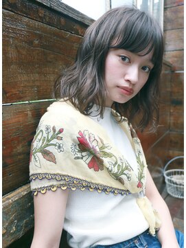 ローブ アオヤマ(LOAVE AOYAMA) 外国人風 / シネマガールボブ