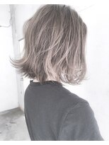 ヘアーアンドアトリエ マール(Hair&Atelier Marl) 【Marlアプリエ】ホワイトラベンダーの外ハネボブ