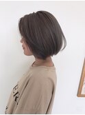 透明感グレーアッシュ