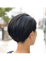 アップル(APPLE!) 刈り上げ女子