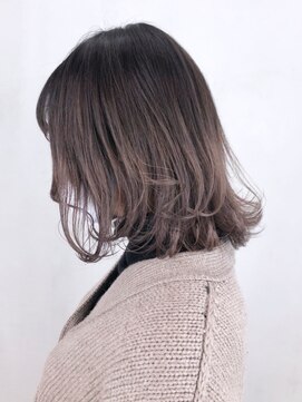 アイティー バイ アルバム 中野店(IT by ALBUM) ピンクベージュボブ_くびれミディイヤリングカラー_ba317931