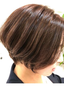 ラブユイット(LOVE HUIT) 白髪ぼかしハイライト(^^)