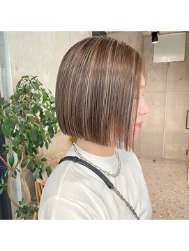 ルーフ 町田店(LUFE) ハイライトBOB担当SAYA