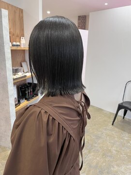 ニド(2do) オリーブグレージュ