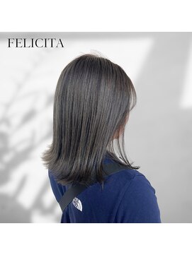 フェリシータ リコルソ(FELICITA RicorsO) アッシュグレー×外はねロブ＜佐藤颯＞