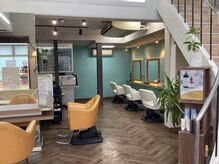 ビューティアンドエステティック テルミー 鴻池店(BEAUTY＆ESTHETIC Tell me)の雰囲気（ゆったり座り心地のいいセット面☆）
