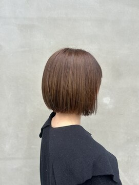 アン ヘアーズ(ann HAIRS) ミニボブ × ベージュカラー