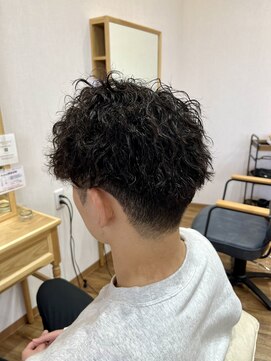 エ フュチュール(et Futur) ツイストパーマ