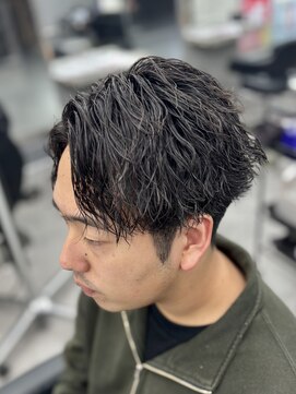 オーバルバイアピッシュ(OVARL by apish) 縦落ちパーマ/ツイストスパイラル/メンズパーマ