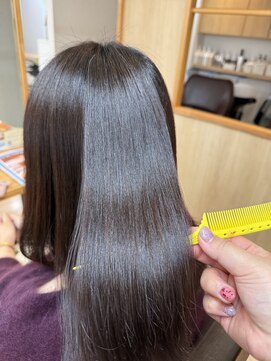 フレイムス ヘアアンドリラックス 吉川店(Frames hair&relax) 酸性ストレートで艶々ストレート