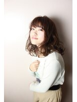 ユートピア(U topia)&nbsp;伸ばしかけミディはゆるふわデジタルパーマで【ユートピア渡邉】