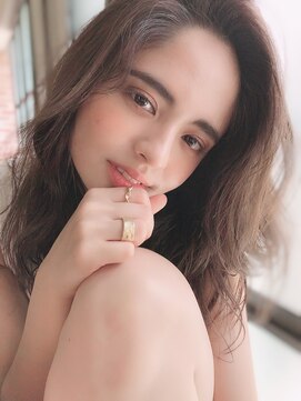 チョビー(Chobii) 桜井無造作カールデジタルパーマ イルミナカラー３Dカラー