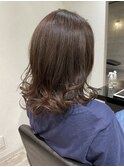 王道ミディアムレイヤー×ネイビーカラー