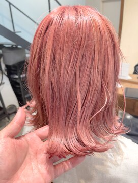 ニコル(Nicoru*) ハイトーンカラー×ナチュラルピンクヘアー