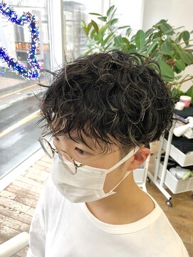 ヘッズ 本八幡店(HEADS) メンズショート　マッシュ　センターパート　メンズパーマ