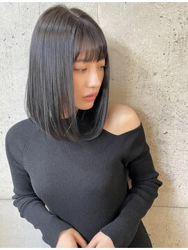 ユアーズヘア 新宿三丁目店(youres hair) 大人可愛い☆骨格修正スッキリショートボブ　韓国風前髪カット