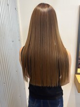 オリジナル技法で自然でつややかな質感に