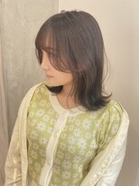 ヨーク(YOKE)&nbsp;【 YOKE 】ミディアムナチュラルレイヤー小顔顔まわり韓国