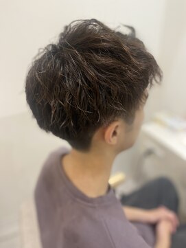 ラビス クローバー(Lovis clover) ツイストスパイラル