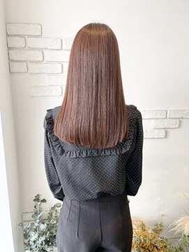 ユイバイラドンナ(Huit by LADONNA) 業界最高峰！髪質改善トリートメントでうる艶な髪に【各務原】