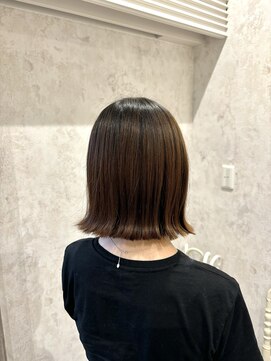 ディーヴァヘアーエズ(DIVA hair Eze) 【yui】外ハネボブ