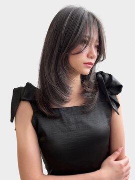 ユーフォリア 青山(Euphoria) 韓国ヘア似合わせレイヤーカット前髪顔周りカット大人美人