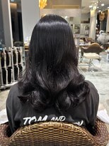 クーラ(Cura)&nbsp;【Cura原宿】ブリーチなし透明感暗髪デジタルパーマ韓国ヘア小顔