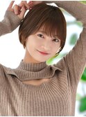 【F】ナチュラルかわいい小顔ショート顔まわりカット