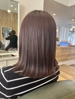 アブー(Aboo)&nbsp;ミディアムボブ/外ハネボブ