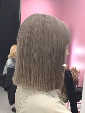 エゴ 池袋(EGO) グレージュ/ミルクティーカラー