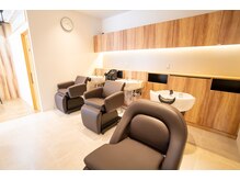 アグ ヘアー ハウス 角田店(Agu hair haus)の雰囲気（ゆったりくつろげる居心地のいい空間です♪）