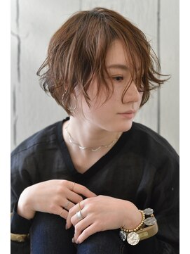 アダムスブォーノ(adamsbuono) 春のおしゃれショートヘアー
