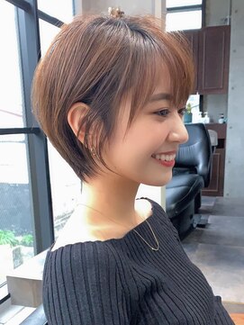 ザシー オモテサンドウ(The C) 大人かわいい小顔ショートボブショートヘア20代30代40代表参道