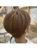 #ベージュ #ショート #ハイトーンカラー
