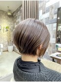 ショートボブ