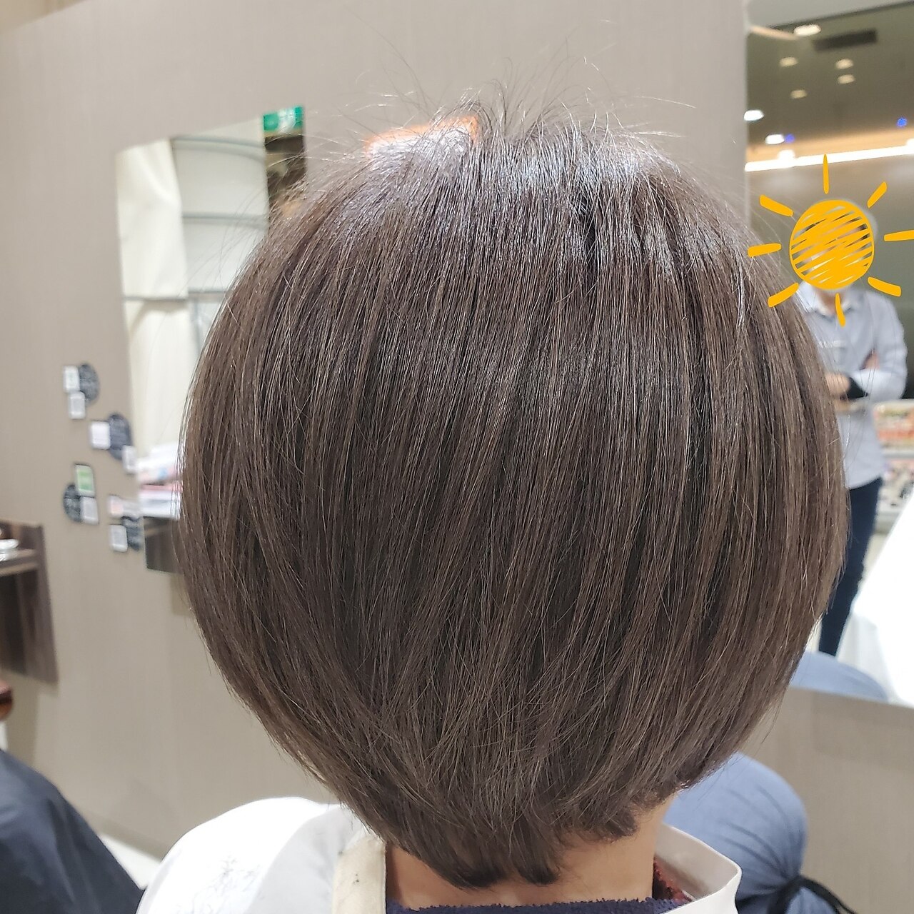 40代、50代にもおすすめ透明感ならイルミナカラー：L203013026