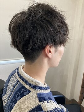 ミッドシー(mid-c) 前下がりマッシュ×無造作パーマ