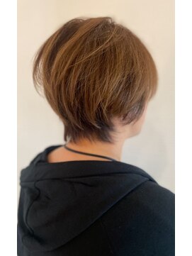 ボンド(hair salon bonD) ハンサムショート/レイヤー(ハイライトや白髪ぼかしもお勧め)