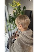 パールベージュ