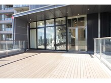 ザザ ZA/ZA 茗荷谷の雰囲気（都内を一望できるデッキテラスで開放的にお過ごし下さい[カット]）