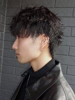 アビー(ABEY)&nbsp;メンズウルフ/波巻きパーマ/刈り上げ