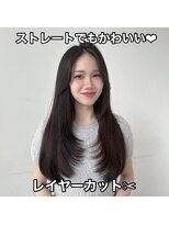 顔周りレイヤー×透明感カラー×巻き髪映え×顔まわりレイヤー
