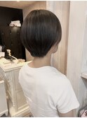 福山美容室caary 髪質改善ストレート大人くびれショート耳かけ