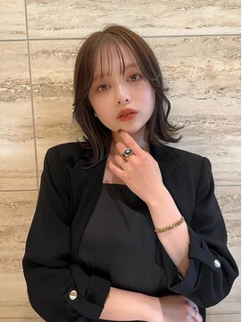 トイロ 中目黒(Toiro) 20代30代前髪あり切りっぱなしボブショートボブハイトーン