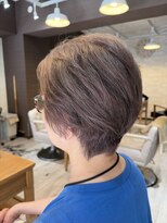 リブラン バイ ルッカ(Liburan by Lucca) 7月 白髪を生かした明るいヘアカラー