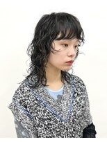 オトソーデン(Oto-soden) ミディアムウルフ×ウェーブパーマ