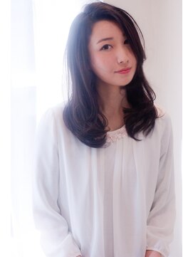 ヴィータギョランザカ(vita gyoranzaka) グレージュアンニュイカールミディ【vi-ta】